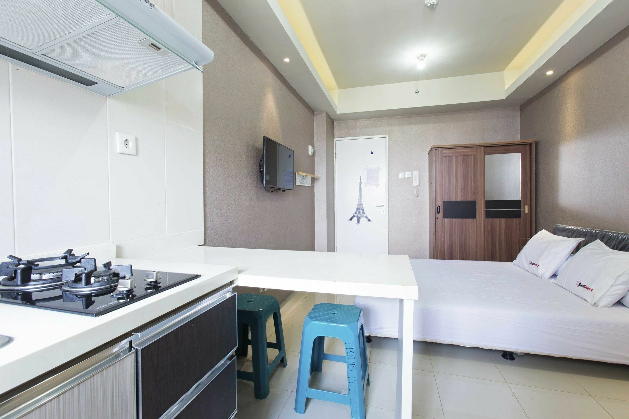Reddoorz Apartment @ Pegangsaan Kelapa Gading 3 จาการ์ตา ภายนอก รูปภาพ